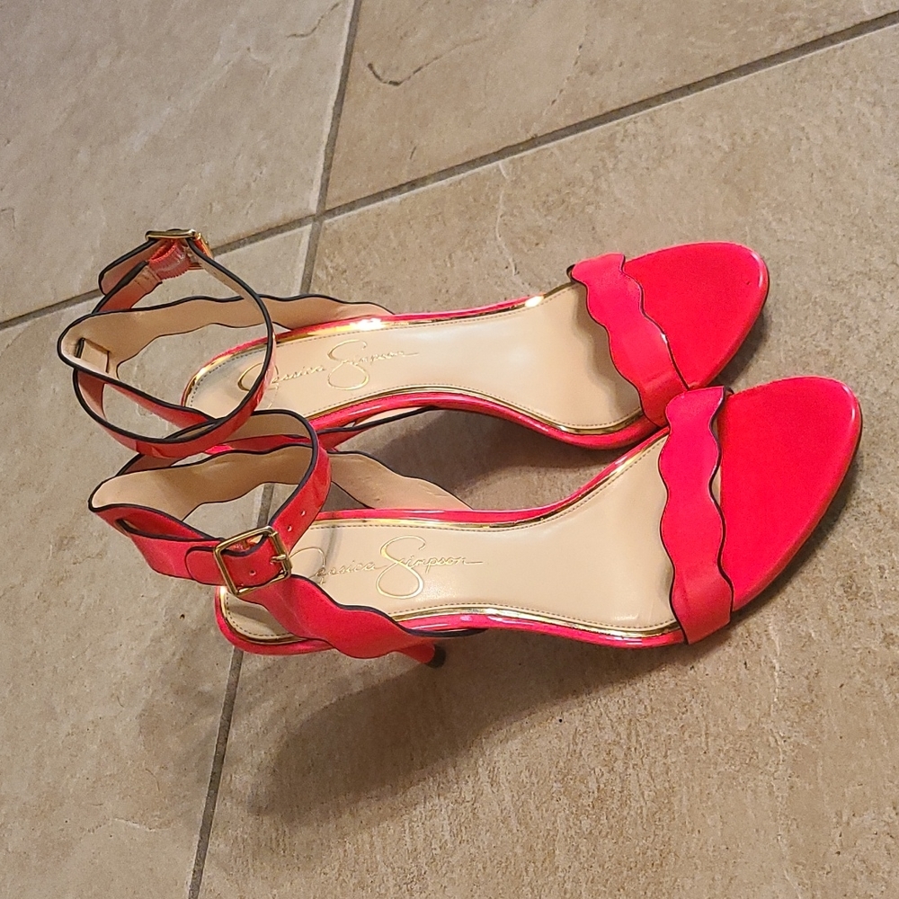 Jessica Simpson neon pink strappy heel size 9 never worn
